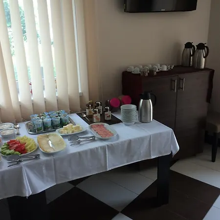 Granatalma Vendeghaz Guest house Fehervarcsurgo