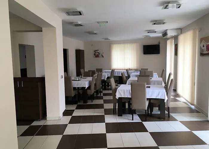 Granatalma Vendeghaz 3* Fehérvárcsurgó